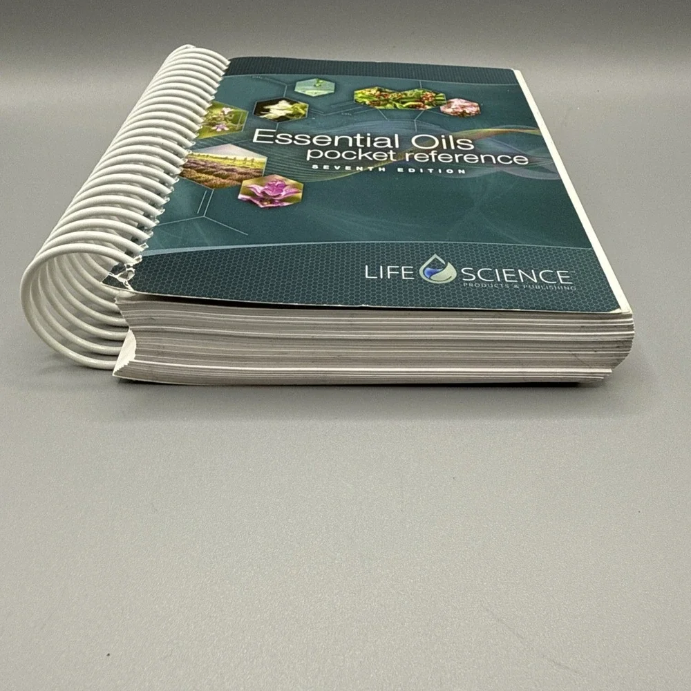 Essential Oils Pocket Reference 7th Edition by Life Science Publishers (2016,...